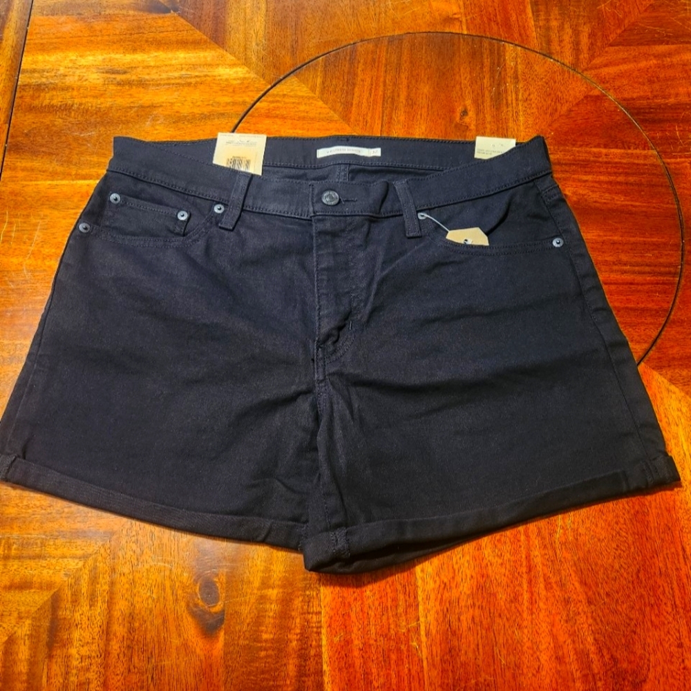 Women's Levi's Mid Length Shorts Black Size 32